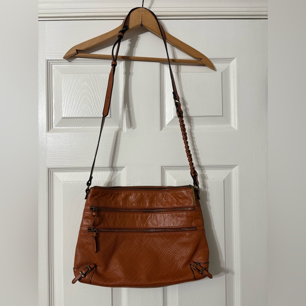 Elliott Lucca Women’s Leather Crossbody w/ Crosshatch Detail Bag Zipper Pockets